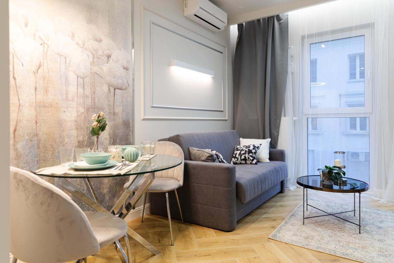 Targowa Bright Studio By Sofija Warsawa Bagian luar foto