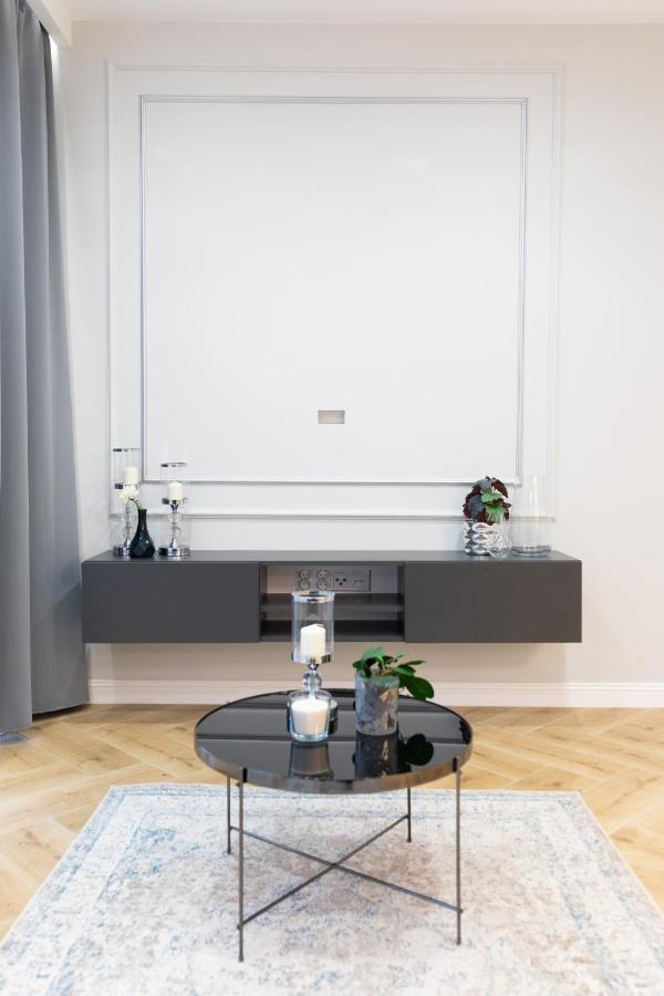 Targowa Bright Studio By Sofija Warsawa Bagian luar foto