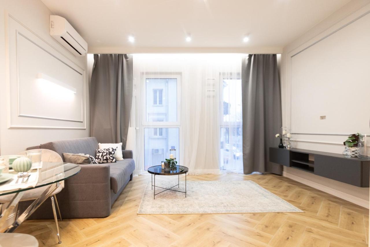 Targowa Bright Studio By Sofija Warsawa Bagian luar foto